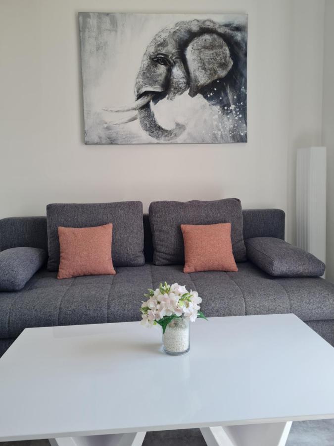 Charlene Apartment Karlobag Ngoại thất bức ảnh